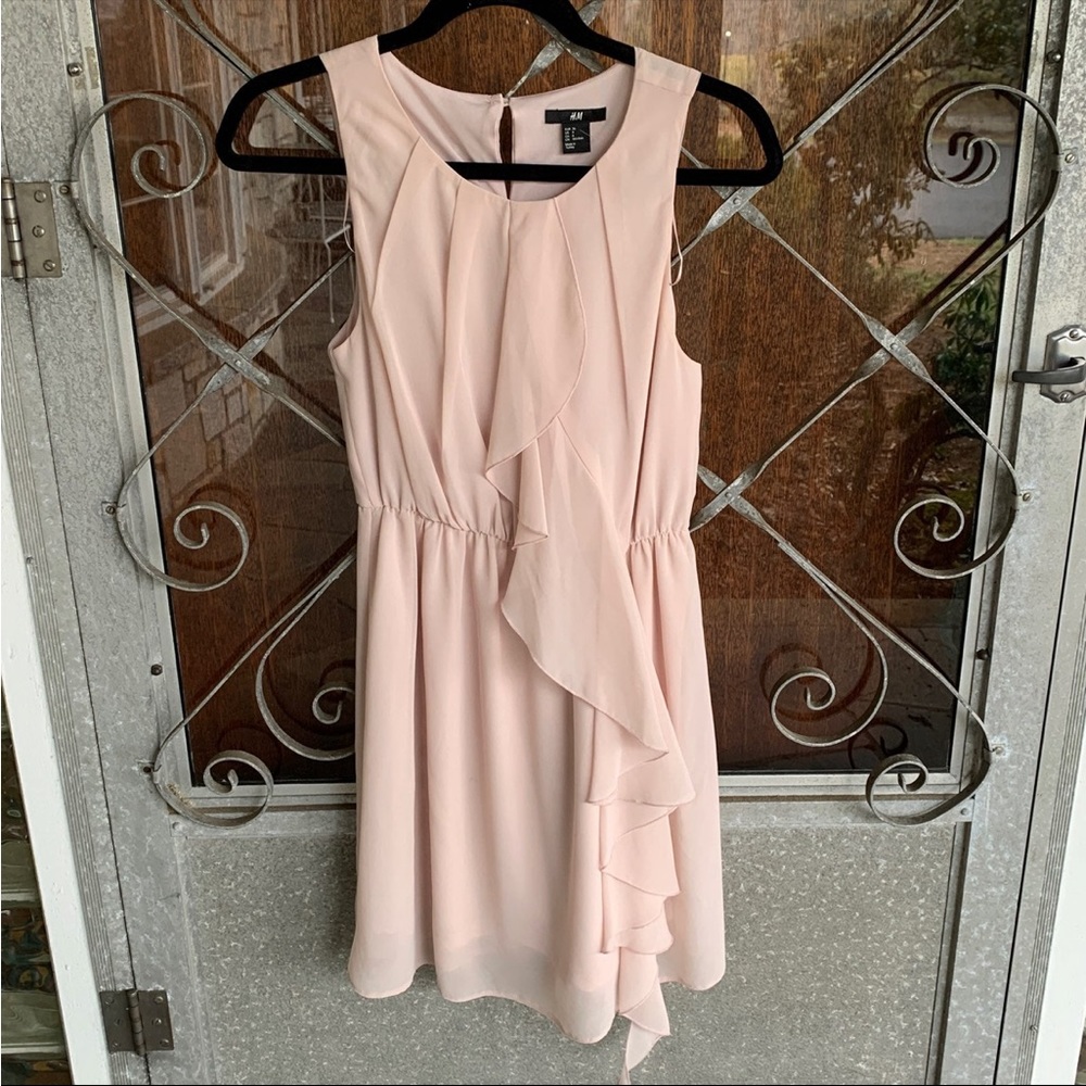 Flowy pink peachy pink spring H&M Dress sz 6 great for weddings